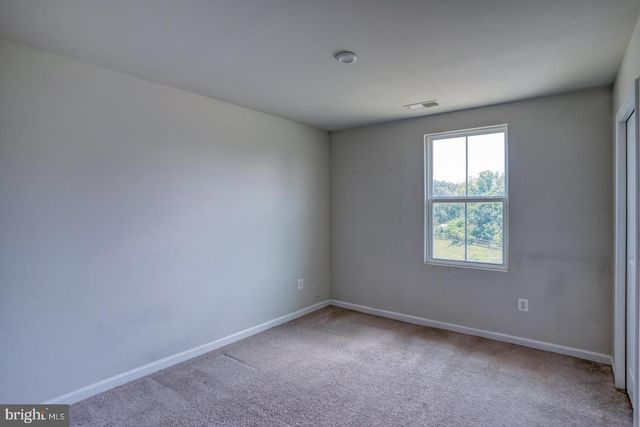14 BAYBERRY DR, Elkton, MD 21921