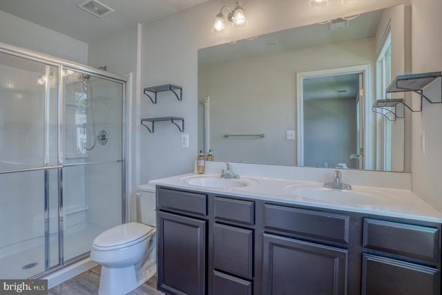 14 BAYBERRY DR, Elkton, MD 21921