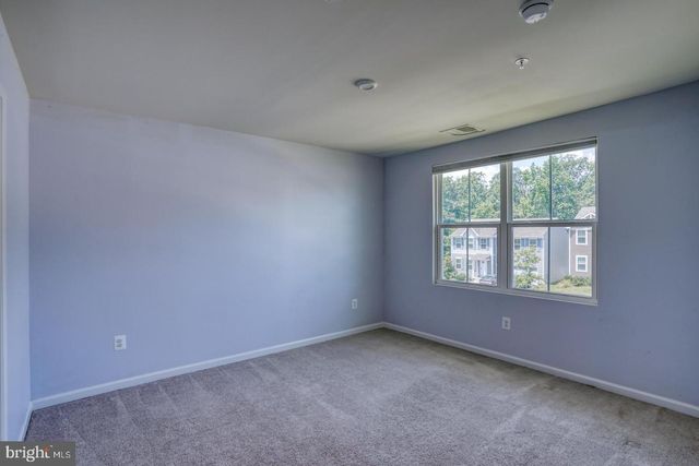 14 BAYBERRY DR, Elkton, MD 21921