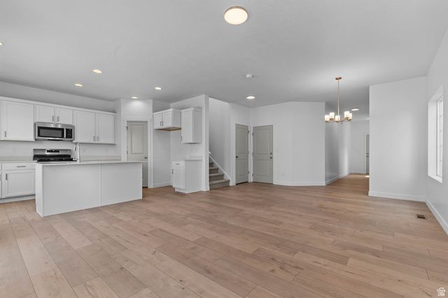8208 W GOLDEN TROUT WAY, Magna, UT 84044