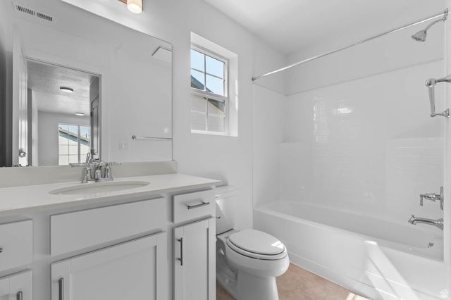 8208 W GOLDEN TROUT WAY, Magna, UT 84044