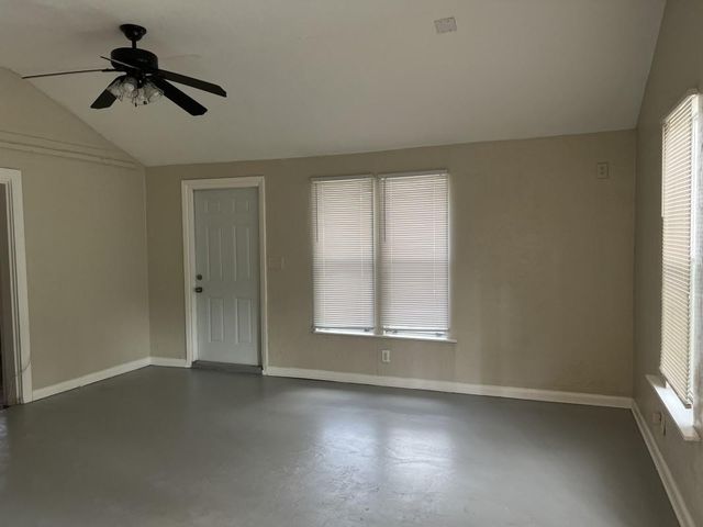 29 NE 15th Avenue, Pompano Beach, FL 33060