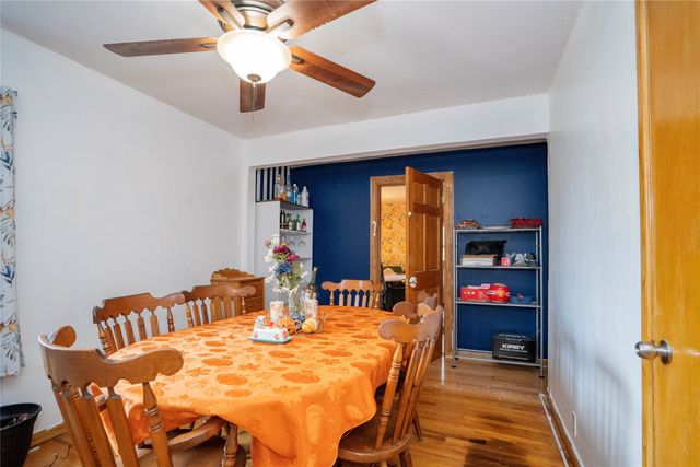 205 E 17th Street Place N, Newton, IA 50208