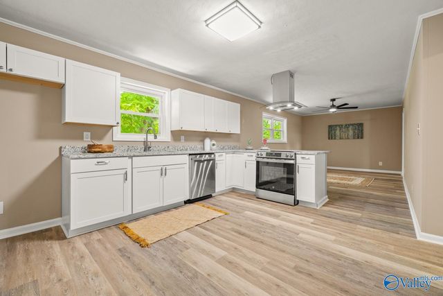 1706 Iris Street, Decatur, AL 35601