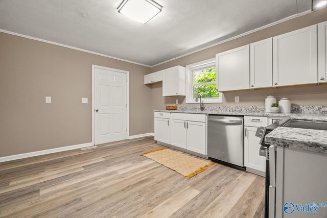 1706 Iris Street, Decatur, AL 35601