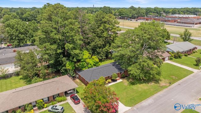 1706 Iris Street, Decatur, AL 35601
