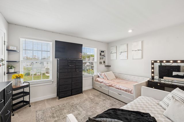 3407 Fuji Apple Ln, Murfreesboro, TN 37128