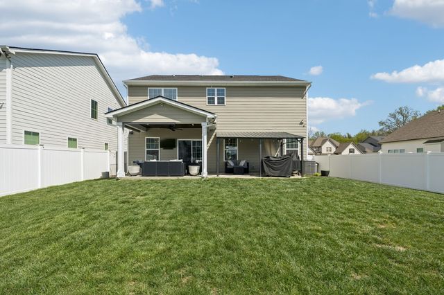 3407 Fuji Apple Ln, Murfreesboro, TN 37128