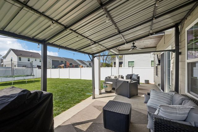 3407 Fuji Apple Ln, Murfreesboro, TN 37128