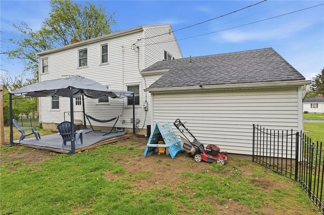 278 Whipple Lane, Irondequoit, NY 14622