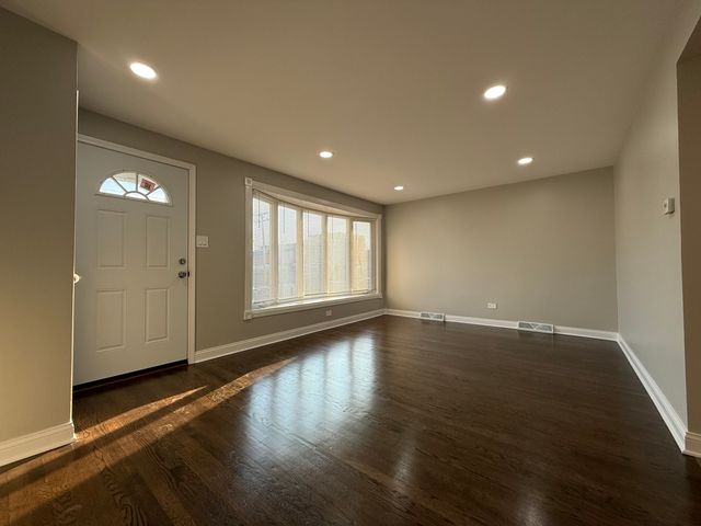 2620 W 36th Place, Chicago, IL 60632