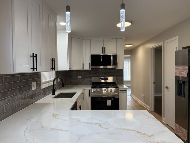 2620 W 36th Place, Chicago, IL 60632