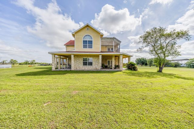 1241 Terrazas Lane, Sealy, TX 77474