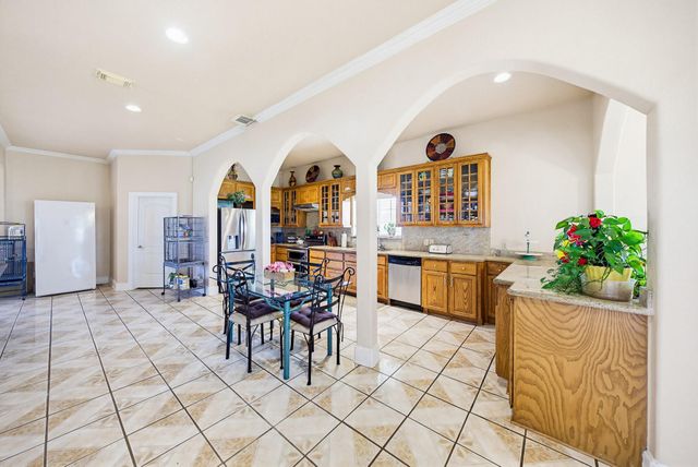 1241 Terrazas Lane, Sealy, TX 77474