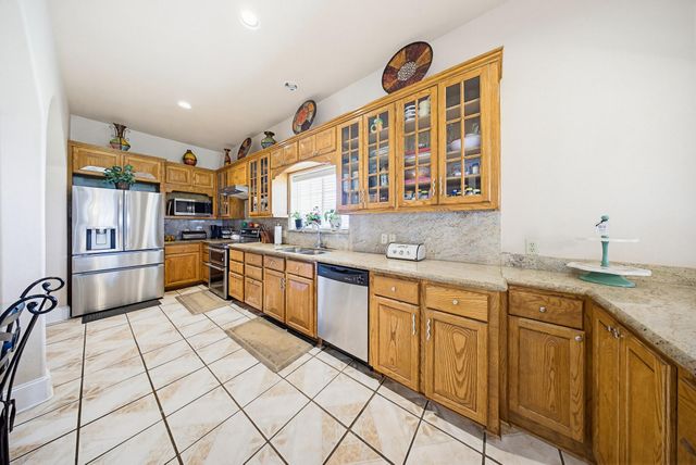 1241 Terrazas Lane, Sealy, TX 77474