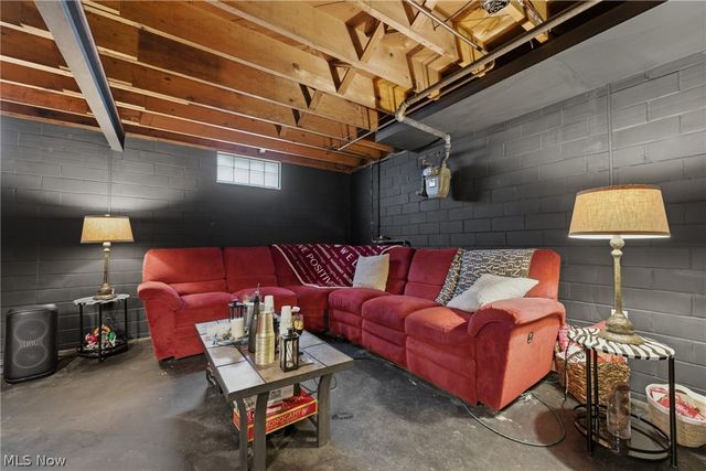 318 31st Street NW, Canton, OH 44709