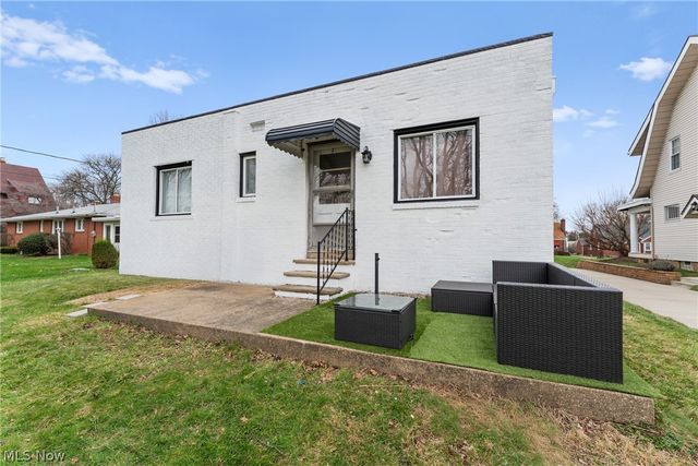 318 31st Street NW, Canton, OH 44709