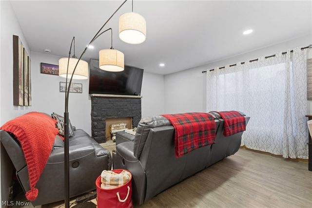 318 31st Street NW, Canton, OH 44709