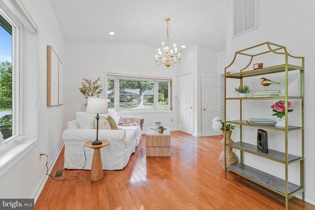 6400 JULIAN ST, Springfield, VA 22150