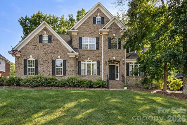 2612 Albatross Lane, Matthews, NC 28104