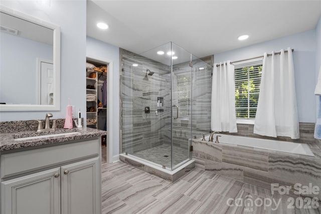 2612 Albatross Lane, Matthews, NC 28104
