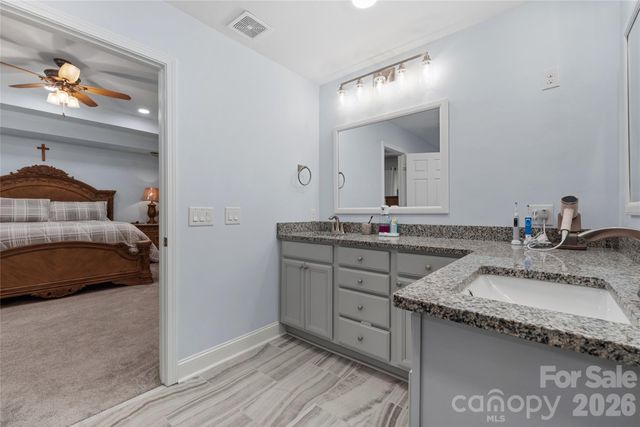 2612 Albatross Lane, Matthews, NC 28104