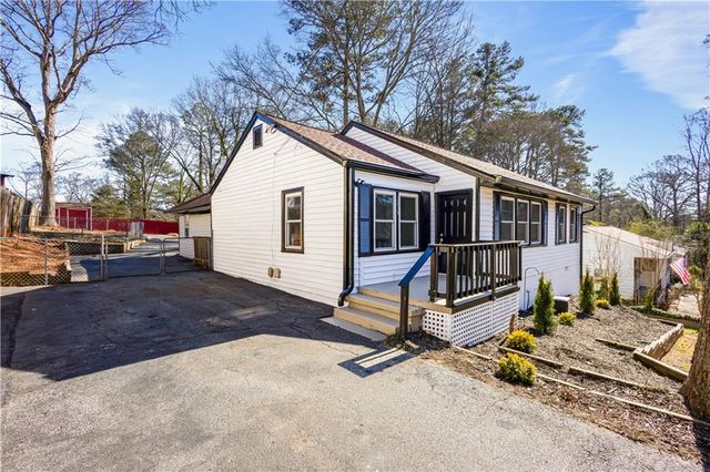 2029 Benson SE Avenue, Smyrna, GA 30080