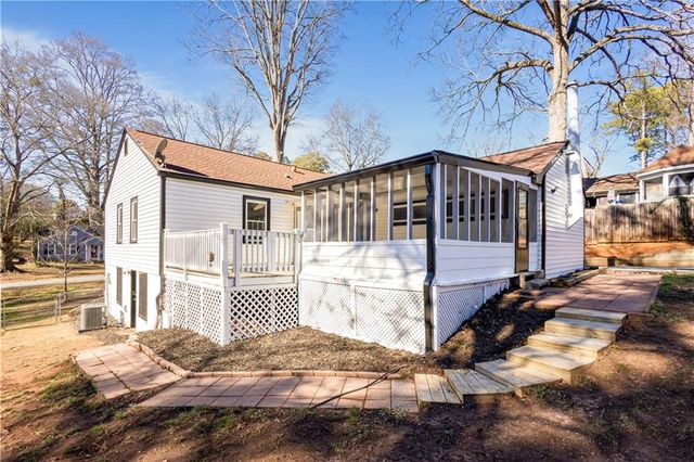 2029 Benson SE Avenue, Smyrna, GA 30080