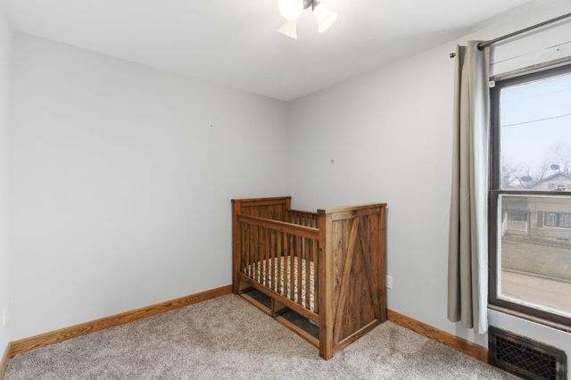 136 1st Avenue, Alden, MN 56009