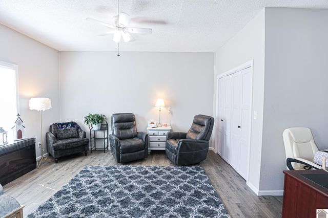 6135 Majestic Oak Dr, Paducah, KY 42003