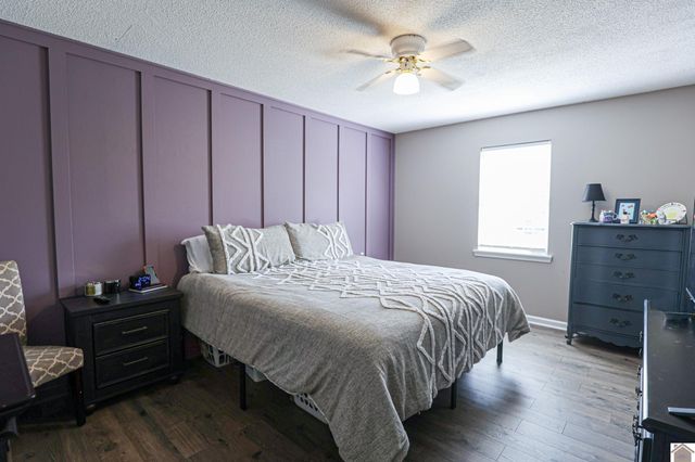 6135 Majestic Oak Dr, Paducah, KY 42003