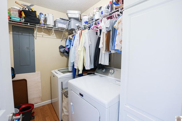 6135 Majestic Oak Dr, Paducah, KY 42003