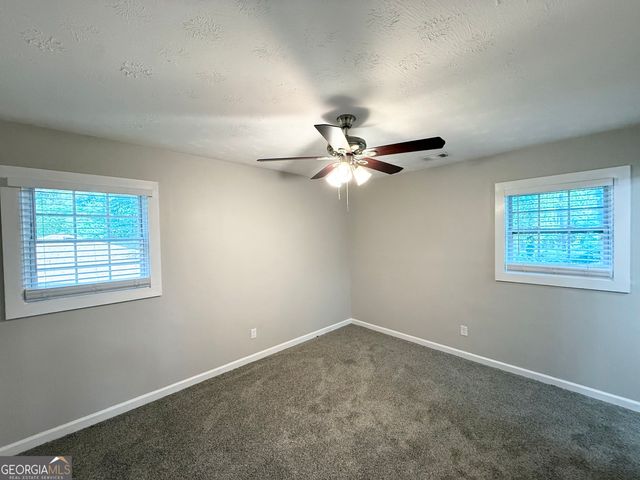 3916 Bonnie Lane SE, Atlanta, GA 30354