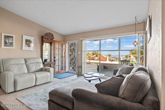 2123 N Indian River Drive, Cocoa, FL 32922