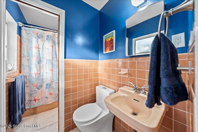 2123 N Indian River Drive, Cocoa, FL 32922