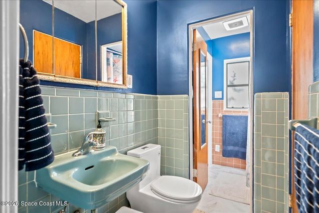 2123 N Indian River Drive, Cocoa, FL 32922