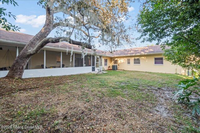 2123 N Indian River Drive, Cocoa, FL 32922