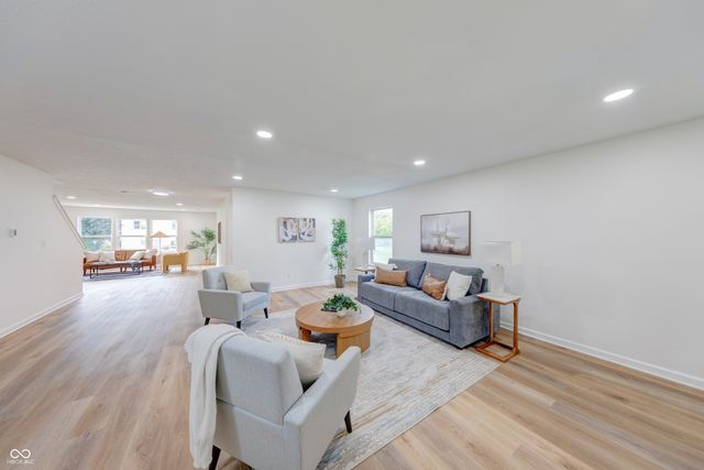 11780 Copper Mines Way, Fishers, IN 46038