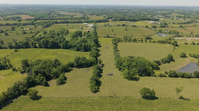 6300 McCowans Ferry Road, Versailles, KY 40383