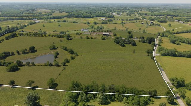 6300 McCowans Ferry Road, Versailles, KY 40383