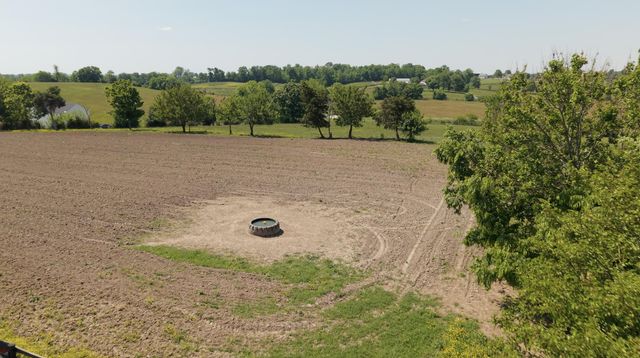 6300 McCowans Ferry Road, Versailles, KY 40383