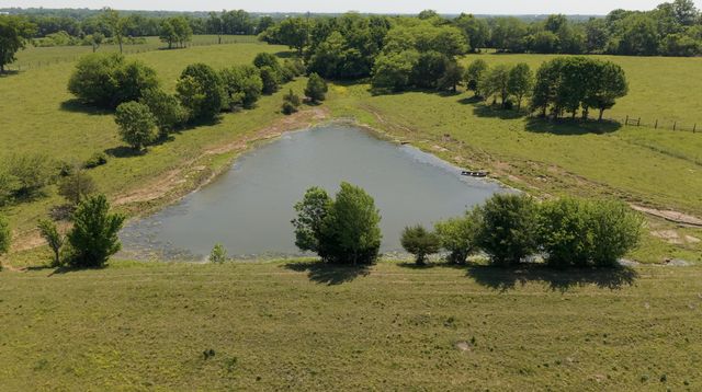6300 McCowans Ferry Road, Versailles, KY 40383