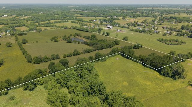 6300 McCowans Ferry Road, Versailles, KY 40383