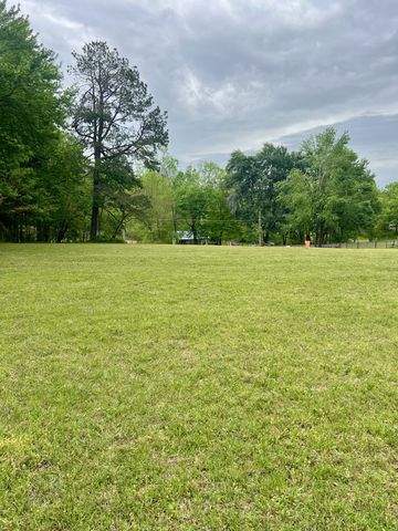 7526 Johnny Crow Rd, Lyles, TN 37098