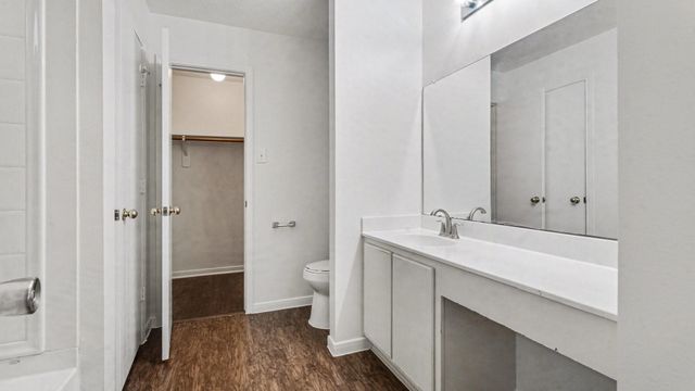 5018 Steel Meadows Lane, Humble, TX 77346