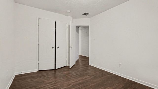 5018 Steel Meadows Lane, Humble, TX 77346