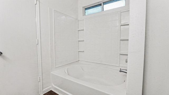 5018 Steel Meadows Lane, Humble, TX 77346