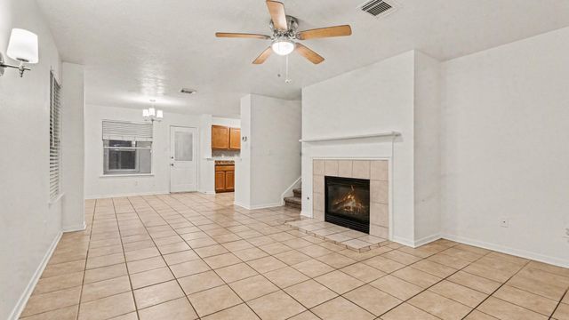 5018 Steel Meadows Lane, Humble, TX 77346