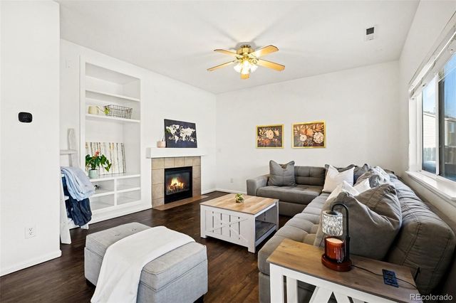 655 Elizabeth Street Circle, Dacono, CO 80514