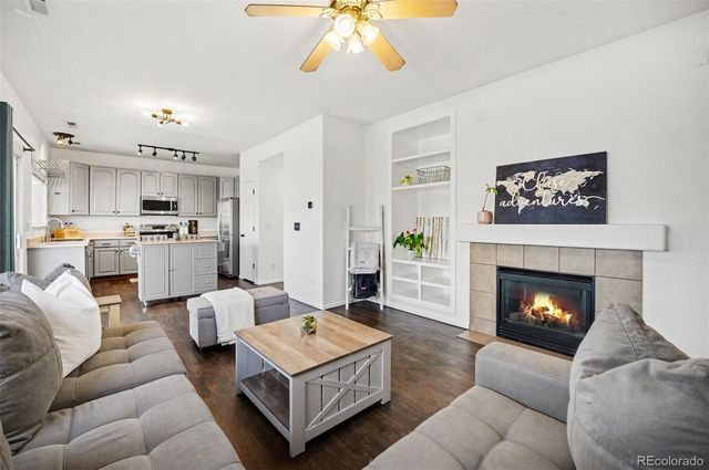 655 Elizabeth Street Circle, Dacono, CO 80514